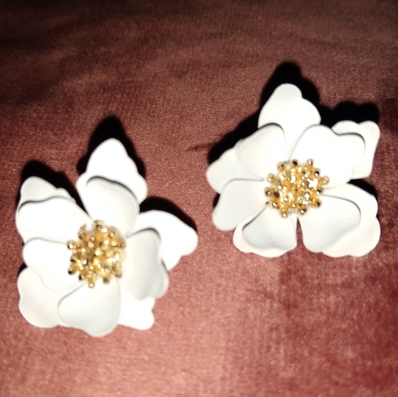 Blue Flower Blossom Earrings 3D Flowers Feminine Floral Posts Summer Botanical - Picture 11 of 11